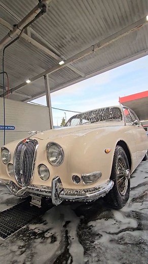 Current Mood: 1966 with no GPS and no hurry Another day,another Project car... #retrovibe #jaguar #jaguarrestoration | Nenad Atanaskovic