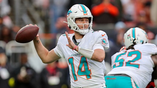 Quinn Ewers, Zach Wilson continue fresh competition for QB2 in Miami