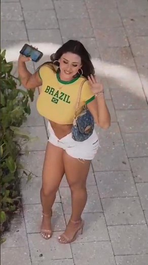 MICRO SHORTS: SMALL SIZE, BIG STATEMENT