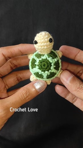 Crochet Mini Turtle 🐢| #crochet #shorts #diy #handmade