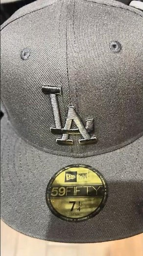 Los Angeles Dodgers New Era 59Fifty Fitted Hat Blackout Black on Black
