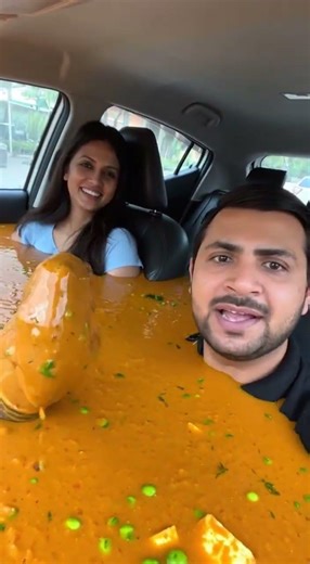 Matar paneer car 😱 🔥 my friend with me #indianfood #shortvideo