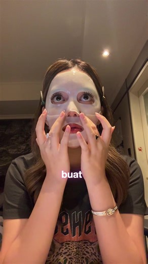 Review Bright Collagen Invisible Mask Lokal Pertama