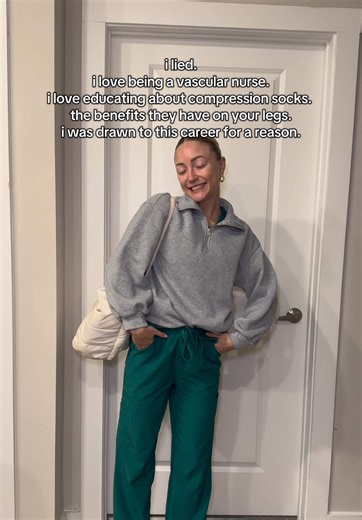 my favorites compression socks are in my showcase or in my bio ! 🙌🏼💘 #compressionsocks #vascularnurse #healthtok #nursetok #fyp