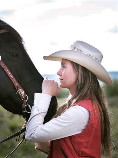 Mastering Horse Training Techniques with Amy Fleming