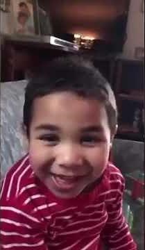 Cute Kid Sings Bob Marley - Three Little Birds