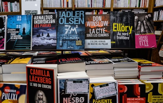 « Le chien des Baskerville », « Le Dahlia noir »… Les auteurs de polars élisent les meilleurs romans policiers