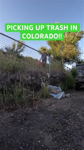 Picking up trash and making the world better place🌎