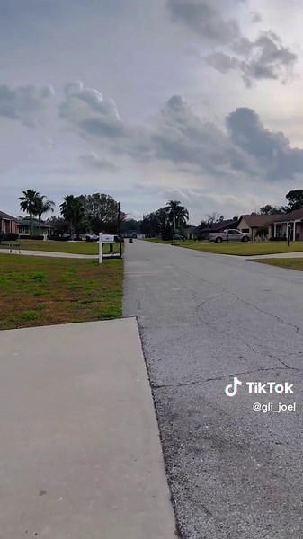 Through some red clutch springs on the quad for a little bit higher RPM engagement. #g#gopedg#goquadf#floridagopedriderz2#2strokeg#gopednation2#2strokelifeb#braph#hardtirekingsk#kartg#gp460