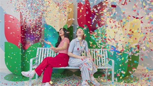 Color Factory’s “Colors in Bloom”: An Immersive Celebration of Chicago’s Iconic Tulips