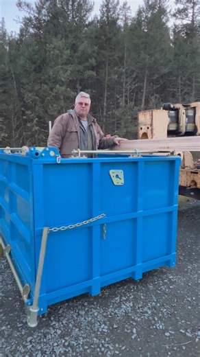 Using my TB 475 Telehandler Construction Debris Bin as a man basket and tool crib | IDM Soil / Rock Screeners | Facebook