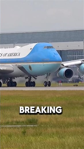 Doomsday Plane Spotted Over Los Angeles for First Time in 50 Years