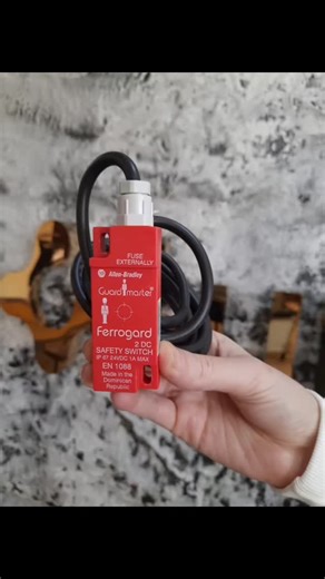 Editürk Mühendislik LTD Şti. on Instagram: "Allen Bradley 440N-G02092 Guardmaster 440N Non Contact Switch . .#spareparts #innovation #mechanics #mechanicalengineering electrical industrial ithalat ihracat ticaret sanayi Mühendislik urunumusatiyorum uluslararasıticaret editurk editürk www.editurk.com .."