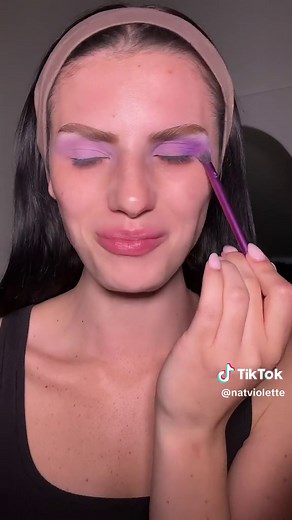 Violet Beauregarde's Chewing Gum Meal Experience