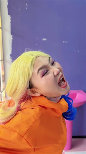 What are Harley Quinn and the Joker doing#joker#shorts#Harley