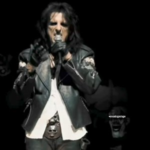 169K views · 9K reactions | Poison - Alice Cooper❤ | Music garage | Facebook