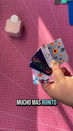 Ger Papelería | Productos | Archivos digitales | Cursos on Instagram: "Archivo digital disponible‼️Tutorial de Marcapáginas Magnéticos ✨ Sacaré a la venta también el archivo digital con varios diseños para que puedan hacerlos en casa 來 Qué opinan?? #papeleria #papeleriacreativa #marcapaginas"