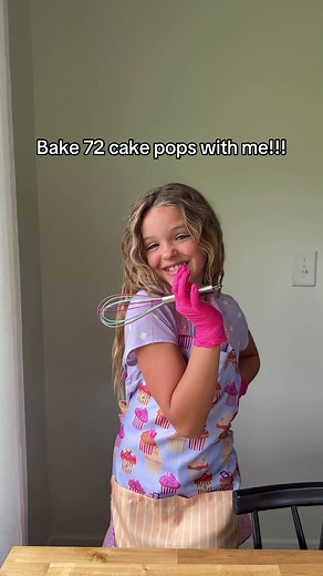 How do you like them!? #cakepops #bakewithme #bakingrecipe #caketok | how to make cake pops