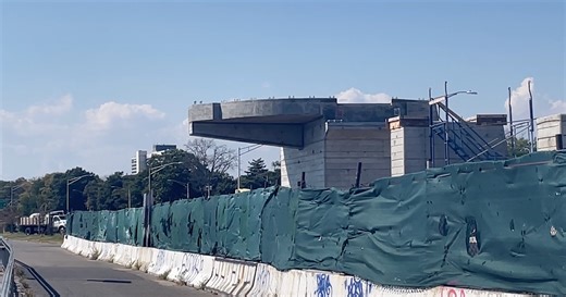 Delayed rebuilding of Brooklyn pedestrian bridge frustrates residents