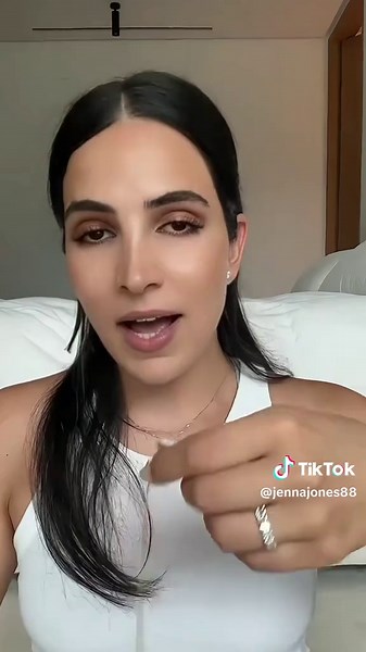 Full set on today✨ Feeling shiny and cute💛 #stackedjewelry #giftideas #jewelrytalk#luxuryjewelry