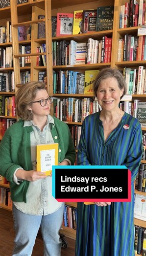 It’s Friday, and Lindsay has another HarperCollins American Classics series rec for you! This one is especially timely — Juneteenth is a day of celebration for some, and an opportunity for others to reflect on the lasting impact of slavery and gain a deeper understanding of a time in history we’ve struggled to reckon with. And who better to learn from than Pulitzer winner Edward P. Jones? Get your copy of The Known World at the link in bio.