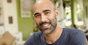 What Happens During a Filling Replacement Procedure and Why is It Important? | Larry Saylor D.M.D.| Cosmetic & Restorative Dentist