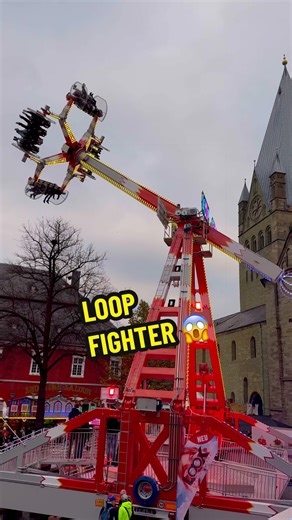 Got to love a Technical Park Loop Fighter 🤩🔥 Loop Fighter - Boos 🇩🇪 #loopfighter #kirmes #funfair #insaneride #fyp