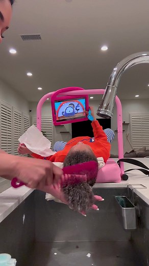 4M views · 58K reactions | A nice steam for my princess. Steamer - Metowi Method | ItsMyRayeRaye | Facebook