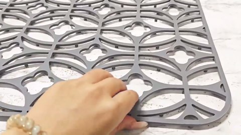 Sink Protectors for Kitchen Sink, 28.7"x 14.17" Silicone Kitchen Sink Mats Protector for Bottom of Stainless Steel Sink, Prevents scratches Farmhouse Style Sink Bottom Sink Mat with Blessing Message