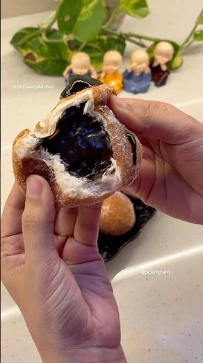 Soft & Chocolatey Bomboloni Recipe 🍩 | Italian Donuts Stuffed with Magic!