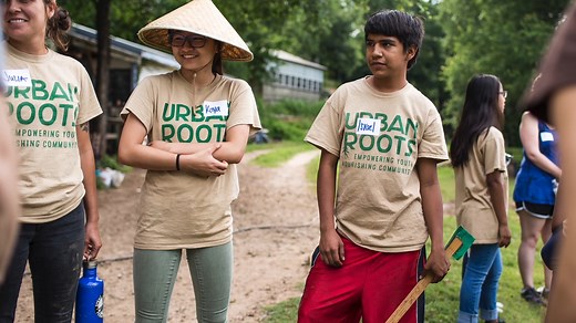 What starts here encourages students to make a difference in the lives of others. At Steve Hicks School of Social Work - UT Austin, students learn to tackle some of society’s greatest challenges and opportunities. A portion of Steve Hicks’ world-changing $25 million gift — among the largest in the nation to a public university’s social work school — gives Texas’ future social workers the freedom to pursue their passion for helping communities with less concern about student debt. “Being a Steve 