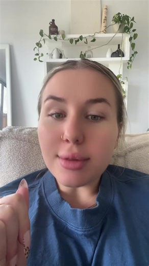 lips are dry as fuck i know OKAY #lipflip #botox