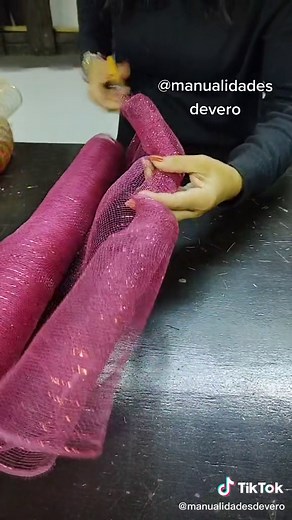 Moños navideños para decorar tu árbol de Navidad 🎄