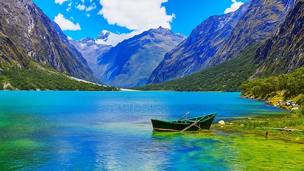 Peru in 4K – A Cinematic Journey Through Untouched Beauty & Cultural Riches