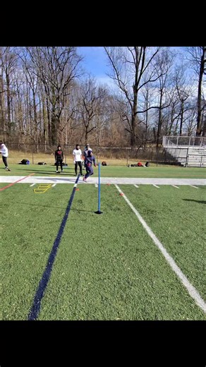 WRU DMV, LLC on Instagram: "Controlled, intentional reps. Each step with a purpose ‼️ • • • • • • • ______________________________ #widereceiver #collegefootball #highschoolfootball #wrtraining #wrudmv"
