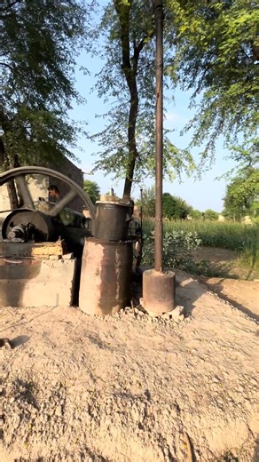 2.6K views | Best sound Old Black Engine 22 Hp 1987 Model diesel engine | Old Black Engine | Facebook