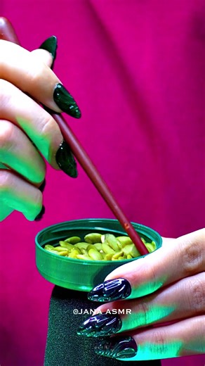 Pumpkin seeds asmr
