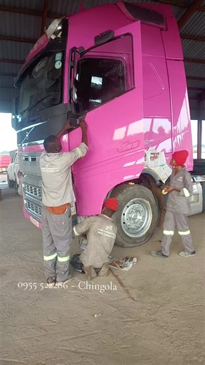 Heavy Duty Vehicle Panel Beating and Spray Painting