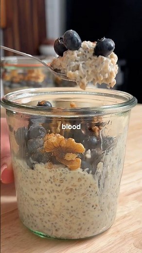 Kefir Overnight Steel Cut Oats 🫐🥣 #bloodsugarbalance #healthybreakfast