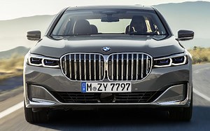 Novo BMW Série 7 2020 traz grade estupidamente grande