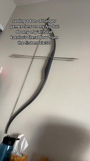 Katniss Everdeen's Movie Bow: A Hunger Games Prop Collection