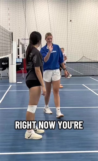 Coach Elly teaching how a looser wrist with perfect the perfect roll shot!! #rollshot #advanced #camps