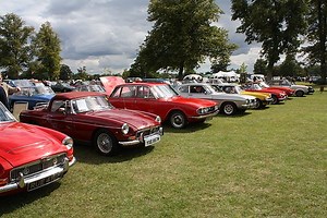 7 People You're Guaranteed to Meet at Any Car Show