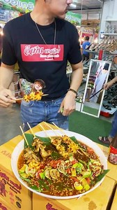 1.6M views · 10K reactions | อีสานพาสวบ101 มาๆหมึกสาย แซบๆ #เพจจริง | อีสานพาสวบ แฟนเพจ | Facebook