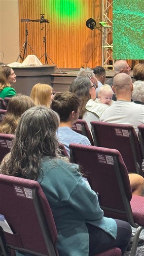 25 reactions | Prayer, communion, covenant of love message and joy in the fellowship together. We loved the song “God is always on time” He sees you, He loves you and He has perfect timing for all the sails in your life. Happy Sunday  #church #sunday #communion #thechurchnextdoor #faith #fellowship #worship #prayer | The Church Next Door | Facebook