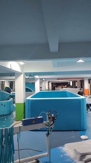 Ipoolgo 15cm thickness inflatable pool size 7*3*1.5m size Installation suggestion: 1. Bury half in ground 2. Making deck around it 3. Install all under ground | The Best Ipoolgo Inflatable Pool & Spa tub