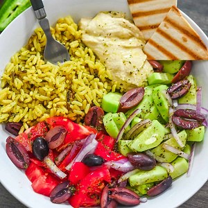 Mediterranean Hummus Bowls