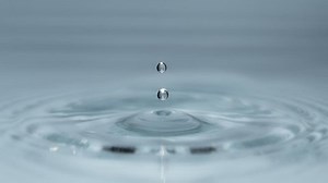 Water Drop Super Slow Motion Shooted Stock Footage Video (100% Royalty-free) 1021897798 | Shutterstock