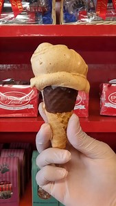 Java Joe… your September scoop of café comfort. ☕🍦 Flavor of the Month is dropping soon—visit any of our 14 locations to taste it first. Savannah’s Original Candy Store since 1973. #RiverStreetSweets #JavaJoe #HomemadeIceCream #homemadecandy | River Street Sweets