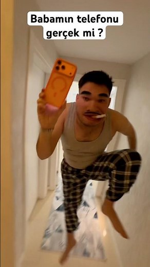 Babamın iPhone 99 u gerçek mi ?